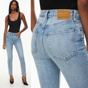 Aritzia Denim Forum The Yoko High Rise Slim Jean Women's Size 23